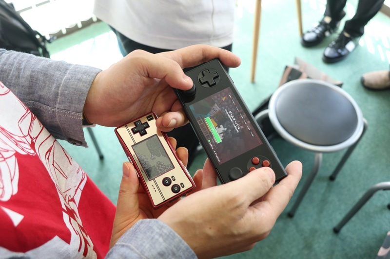 ゲームボーイミクロとの比較