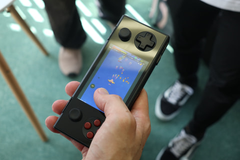 その他 AYANEO Pocket Micro 8GB/256GB Amazon.co.jp: AYANEO Pocket Micro 国内正規版 Andoroid搭載