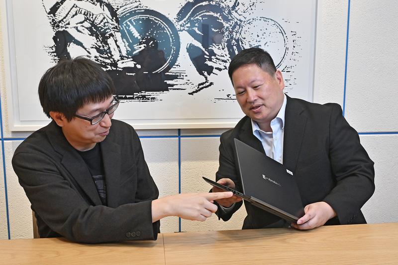 キッティングを行なう時には有線LAN経由でインストールを行なうため、有線LANポートはありがたいと馬場田氏