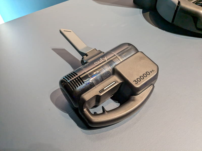 サイクロン式の吸引ユニットを搭載