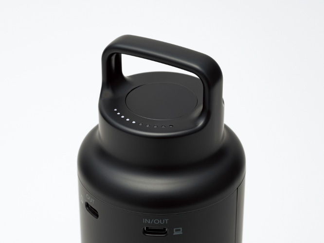 上部には残量の分かるインジケータ