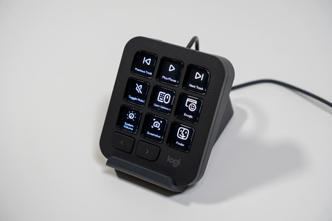ロジクール、液晶付きキーパッドとダイヤルパッドがセットになった「MX