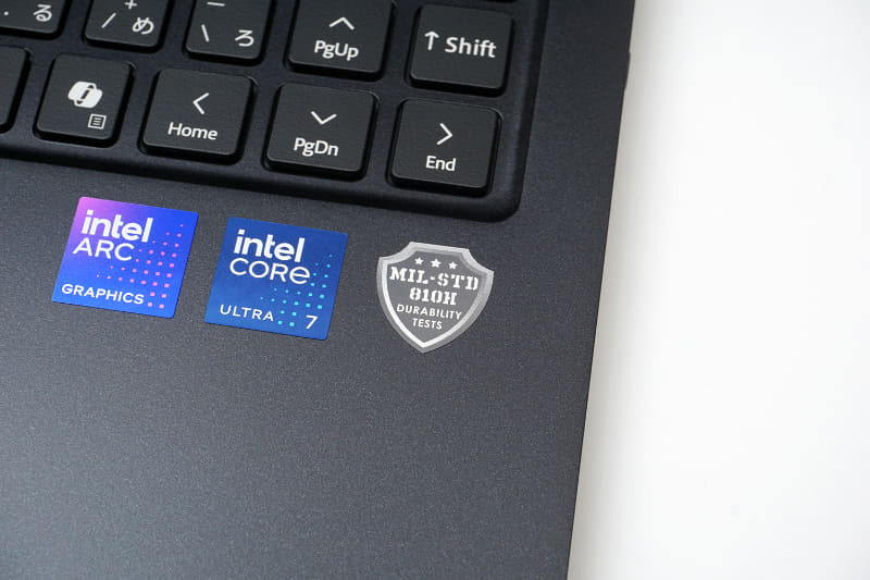 米国軍用規格のMIL-STD-810Hに準拠のタフなボディを実現