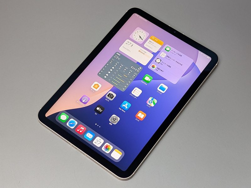 本体外観。上下左右のベゼル幅が均一なデザイン。従来の第6世代モデルとまったく同一だ