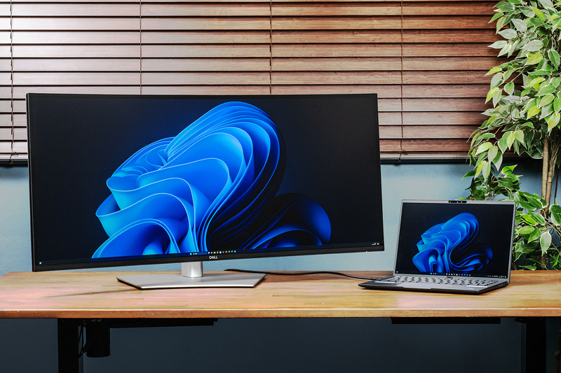 デル<a href="「https://www.dell.com/ja-jp/shop/dell%E3%83%87%E3%82%B8%E3%82%BF%E3%83%AB-%E3%83%8F%E3%82%A4%E3%82%A8%E3%83%B3%E3%83%89-%E3%82%B7%E3%83%AA%E3%83%BC%E3%82%BA40%E3%82%A4%E3%83%B3%E3%83%81%E6%9B%B2%E9%9D%A2thunderbolt-%E3%83%8F%E3%83%96-%E3%83%A2%E3%83%8B%E3%82%BF%E3%83%BC-u4025qw/apd/210-bmcw/%E3%83%A2%E3%83%8B%E3%82%BF%E3%83%BC-%E3%83%A2%E3%83%8B%E3%82%BF%E3%83%BC%E3%82%A2%E3%82%AF%E3%82%BB%E3%82%B5%E3%83%AA%E3%83%BC?tfcid=39138382&&gacd=9802314-31759165-5863283-392693607-213430448&dgc=st&gad_source=1&gclid=Cj0KCQiAu8W6BhC-ARIsACEQoDDc7ZO0IxwSMwQ73RSH73fkyZMnxVqVDXOZQVYYDoIi1po8VtpRB_AaAjoXEALw_wcB&gclsrc=aw.ds" class="n" target="_blank">デジタル ハイエンド シリーズ40曲面Thunderbolt ハブ モニター - U4025QW</a>」