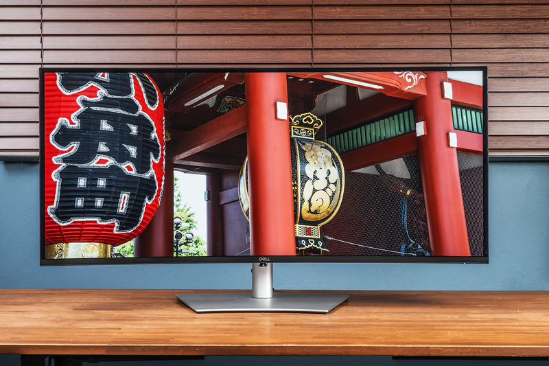 大画面高精細なモニターで不具合があるとがっかり。しかし、デルの一部製品は1ピクセルでも輝点があれば無償交換してくれる