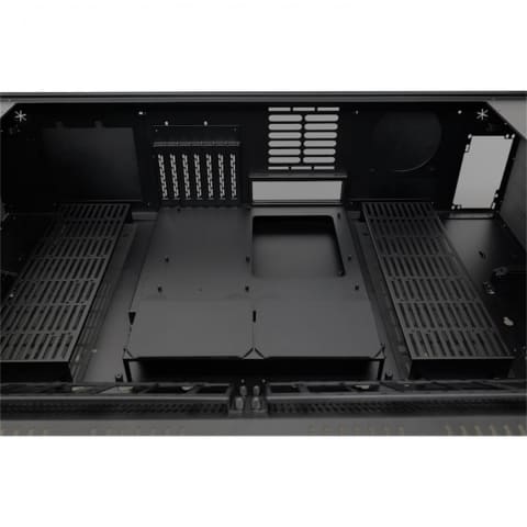 机の上で邪魔になるなら、机に入れちゃえ。Lian LiのPCケースを兼ねた