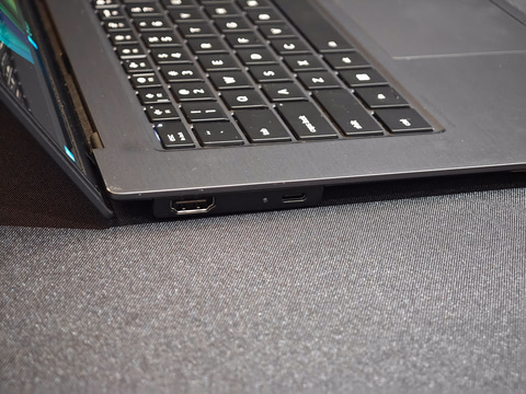 それでもThinkPadと呼ぶ。赤ぽっちを卒業した「ThinkPad X9」登場 - PC