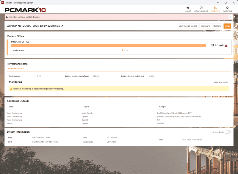 ディスプレイ輝度を50%に落としているものの、「PCMark 10 Battery Profile」の「Modern Office」で約21時間と破格の駆動時間を記録。これなら通常利用でも10時間は余裕で利用できそうだ