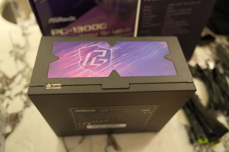 Phantom Gaming PG-1300G