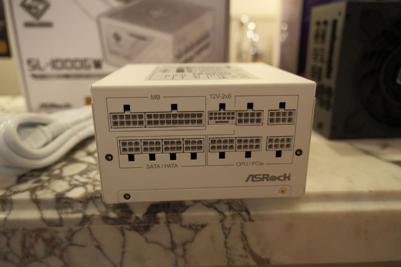 Steel Legend SL-1000GW(ホワイト)