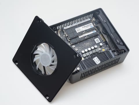 Hothotレビュー】レインボーに光る天板が美しい。Ryzen 9 8945HSを搭載