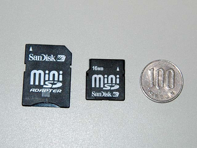 サンディスクのminiSDカード