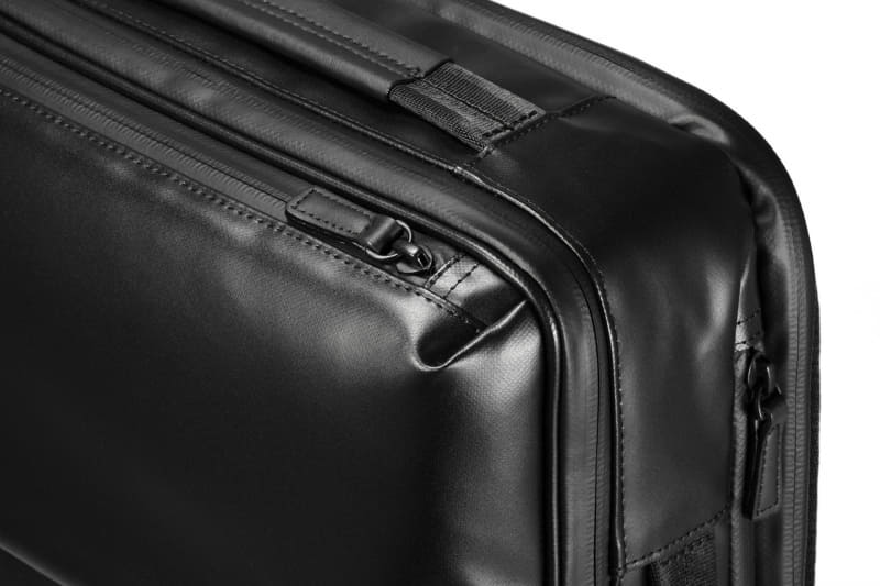 ファスナーをPUコーティングタイプ