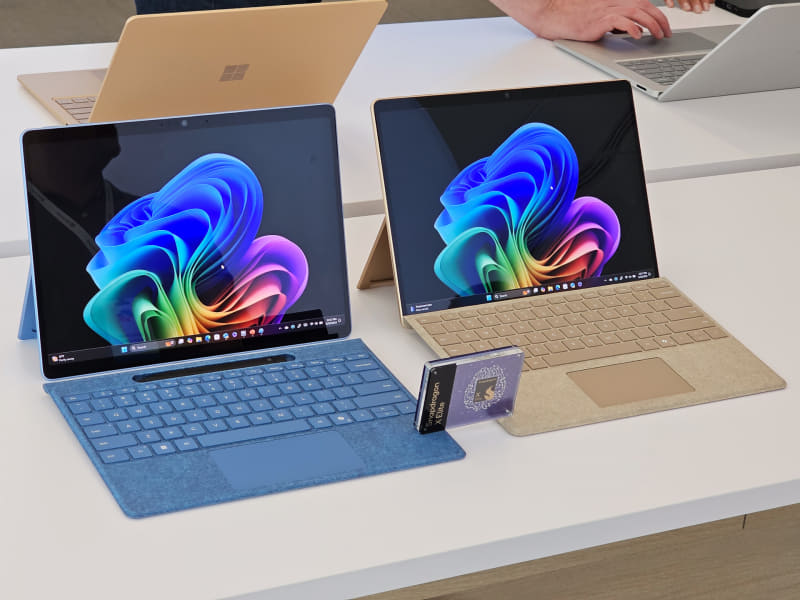 昨年の5月にMicrosoftが発表したSnapdragon Xシリーズ搭載のSurface Pro