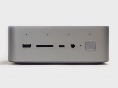 西川和久の不定期コラム】Core i9搭載で電源内蔵。しかもdGPUが接続