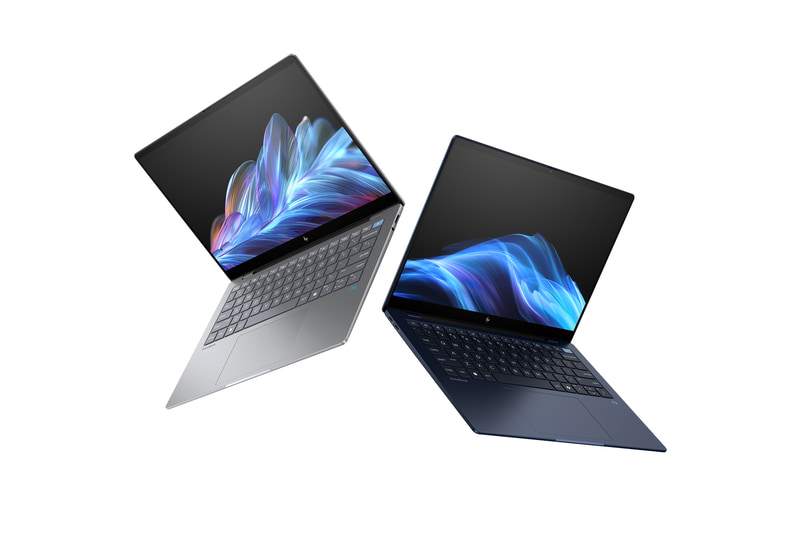Snapdragon X Eliteを搭載したHP OmniBook X AI PC(左)、HP EliteBook Ultra AI PC(右)