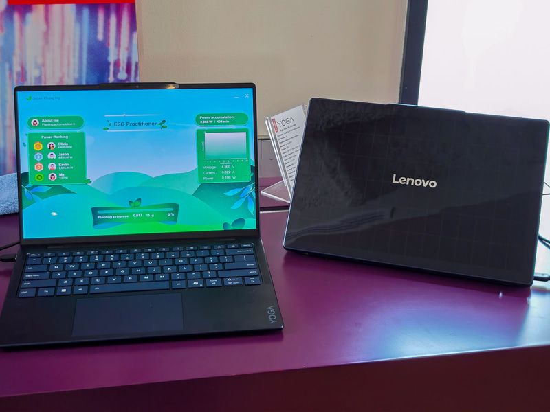 Yoga Solar PC Concept