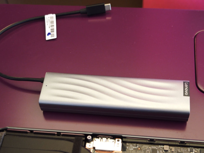 dNPUを搭載したUSB Type-Cのドングル