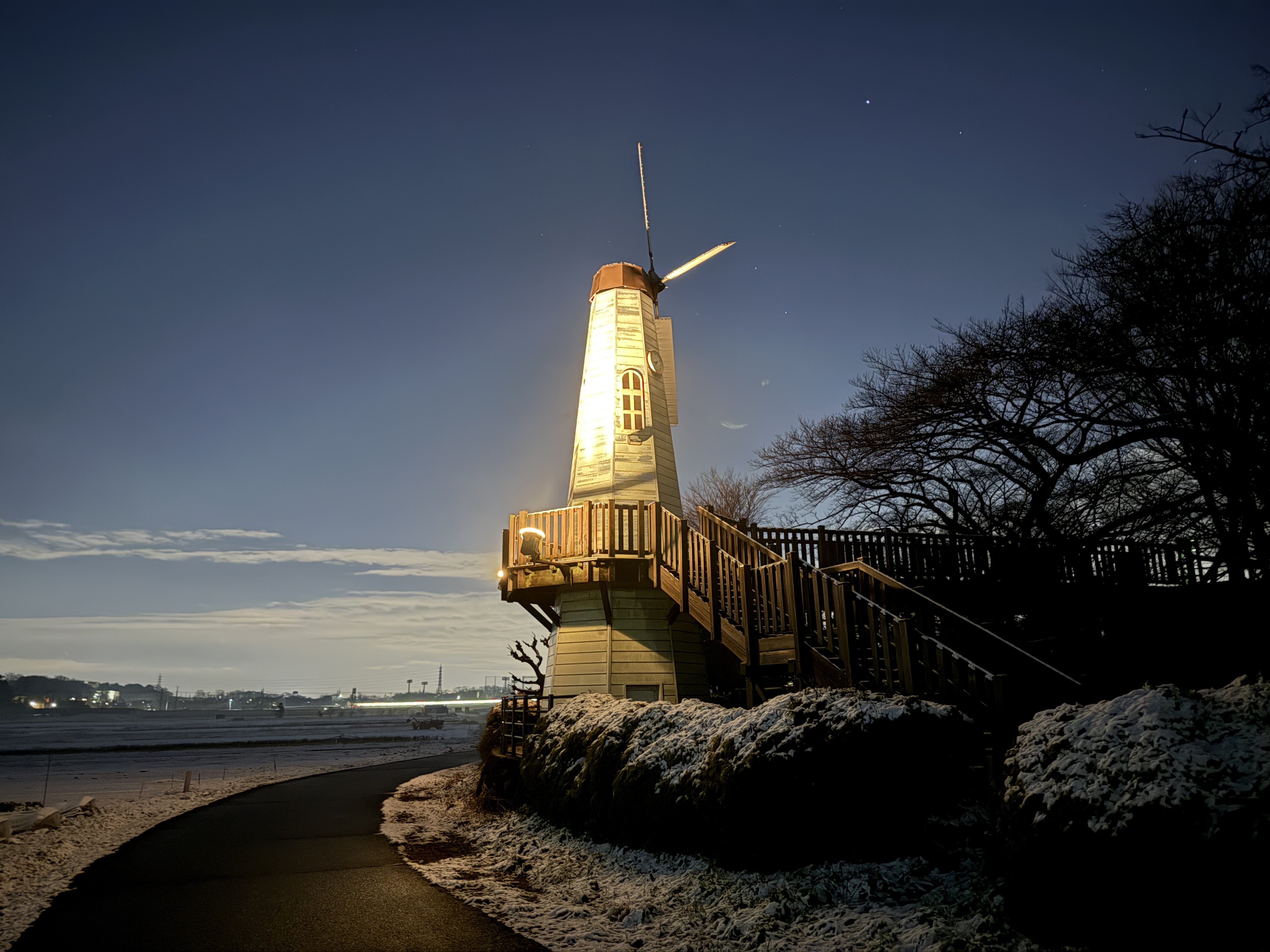 16 Proで撮影(1倍、ナイトモード)