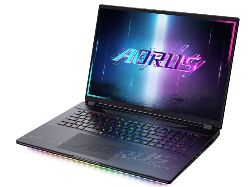 AORUS MASTER 18