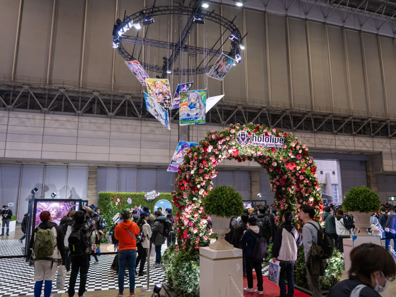 ホロライブオフィシャルカードゲームをテーマにした「ホロカ イン ワンダーランド」