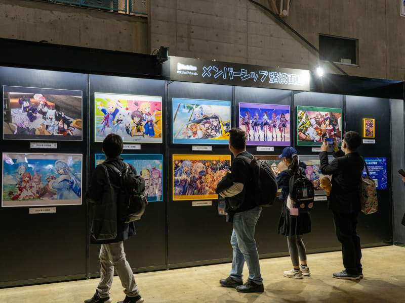 メンバーシップ特典の壁紙のギャラリー。期間限定特別プランの案内も行なっていた