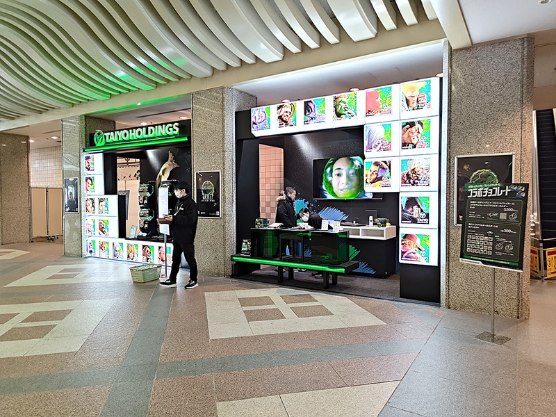 太陽ホールディングスのブースではキャラクターチョコレートの販売が行なわれていた