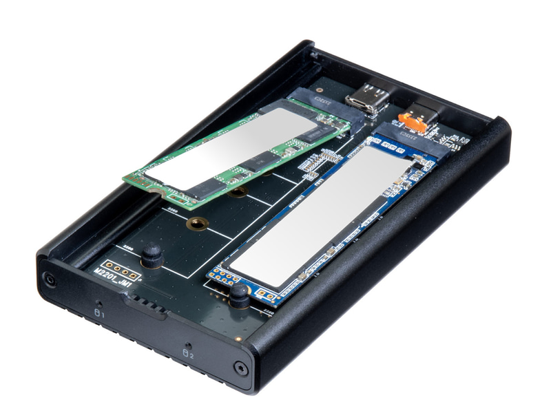 SSDは2枚搭載できる