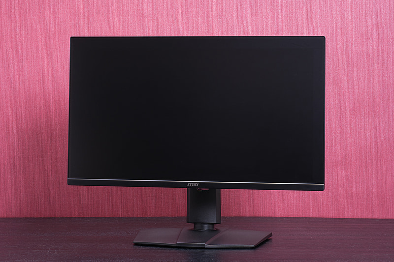 IPSパネルの弱点だった応答速度の遅さを改善し、1msを実現したRAPID IPSパネルを採用