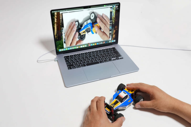 デスクビューではパームレスト手前の俯瞰映像を撮影できる