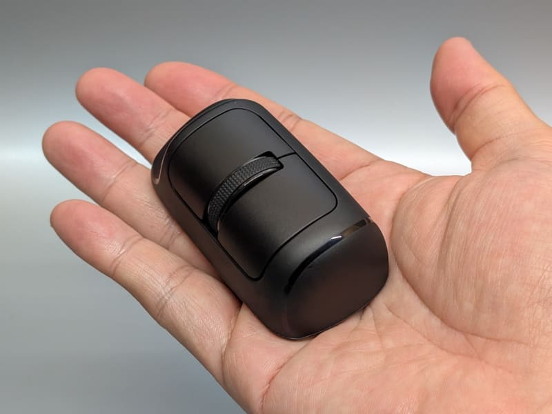 今回は独自の工夫で小型化・薄型化を成し遂げた5つのミニマウスを紹介する。写真は「Finger Barrel Mouse i2」