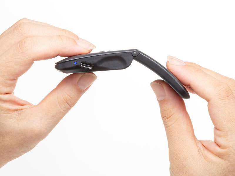 折り曲げて電源のON/OFFを切り替える