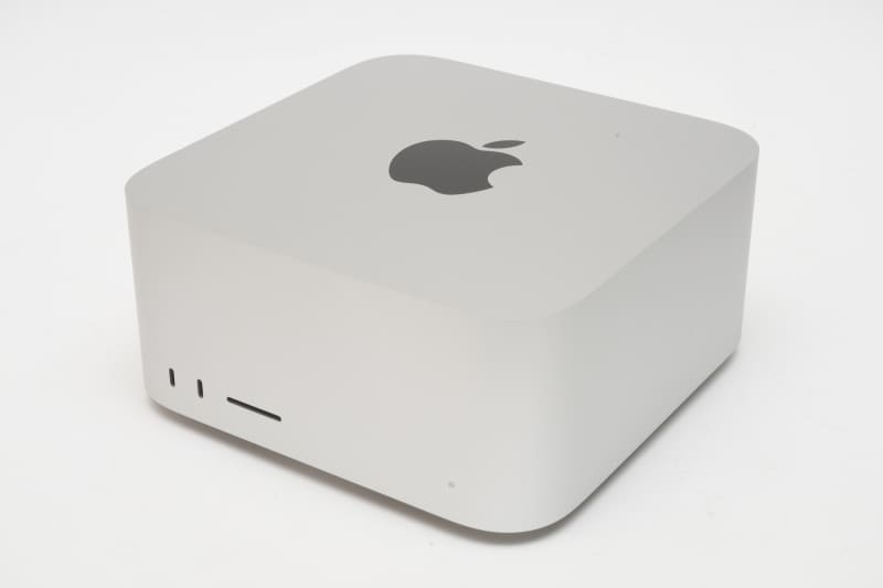 ここではApple M3 Ultra(32コアCPU/80コアGPU)/メモリ512GB/SSD 8TBのモデルを使用している