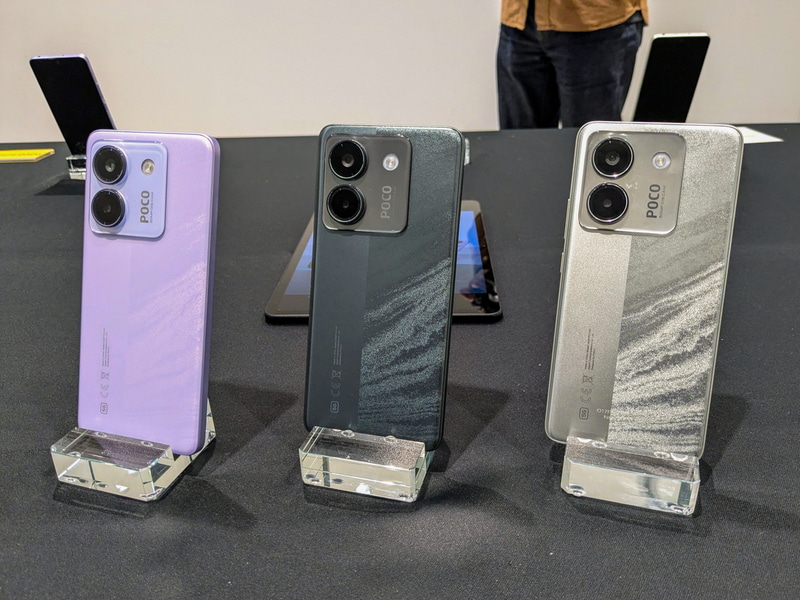 POCO M7 Pro 5G(左からパープル、グリーン、シルバー)