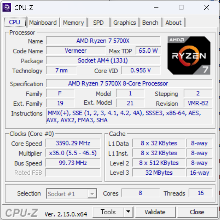 CPUはAMD Ryzen 7 5700X。右下の通り8コア16スレッドと、多くのゲームタイトルが掲げる推奨スペックを満たす
