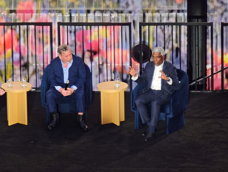 Sphere Entertainment CEO ジム・ドーラン氏(左)、Google Cloud CEO トーマス・クリアン氏(右)