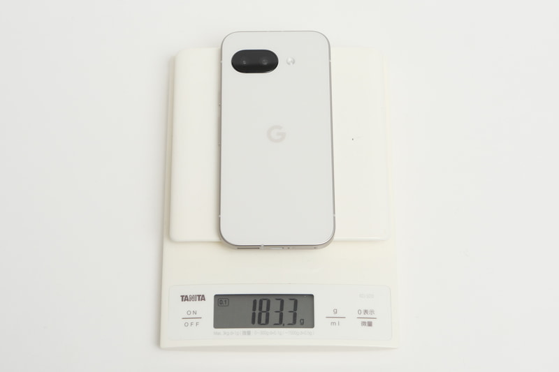 Pixel 9a試用機の実測の重量は、SIM非装着の状態で183.3gだった