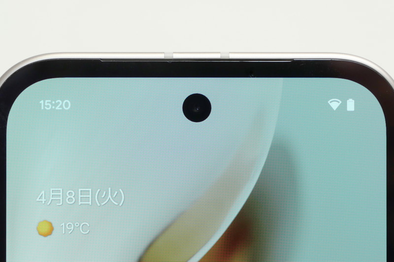 前面カメラは、画角がわずかに狭くなったが、仕様はほぼ変更なしと考えていい