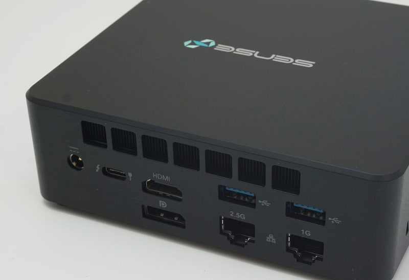 利用中は背面の排気口からやんわりとぬるい空気が流れてくる