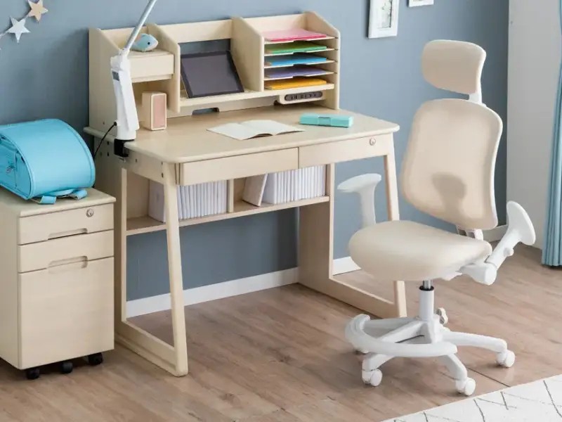 ミルキーベージュ