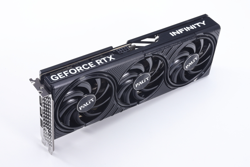 Palit Microsystemsの「GeForce RTX 5060 Ti Infinity 3」