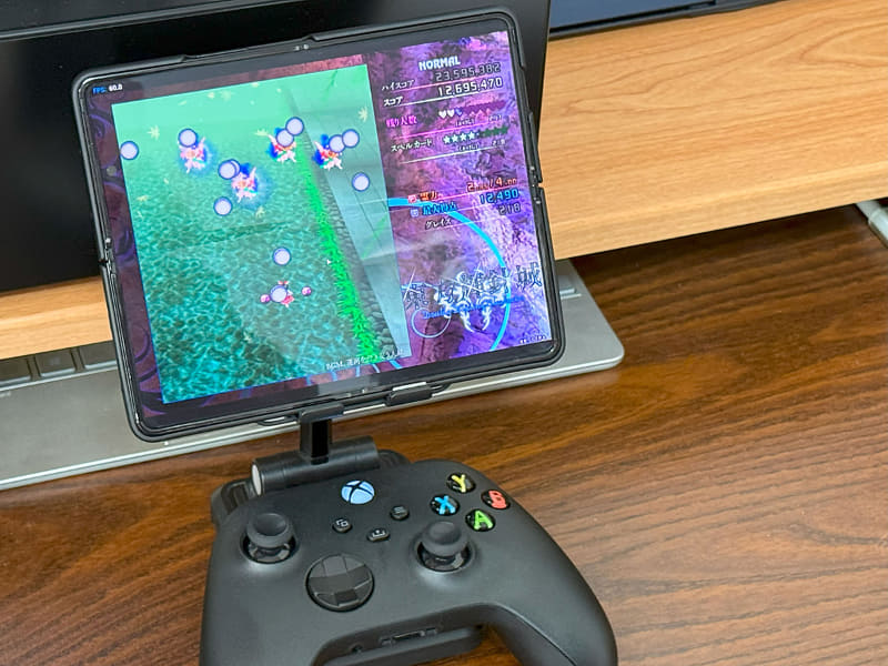 フォーダブルスマホにXbox ワイヤレス コントローラをBluetoothで接続し、4:3のタイトルをプレイしたら思った以上に快適で気分はコンソールゲーム機……