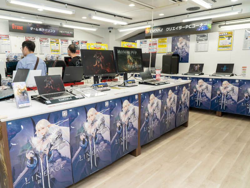 店舗2階の売り場をリネージュ2仕様に改装