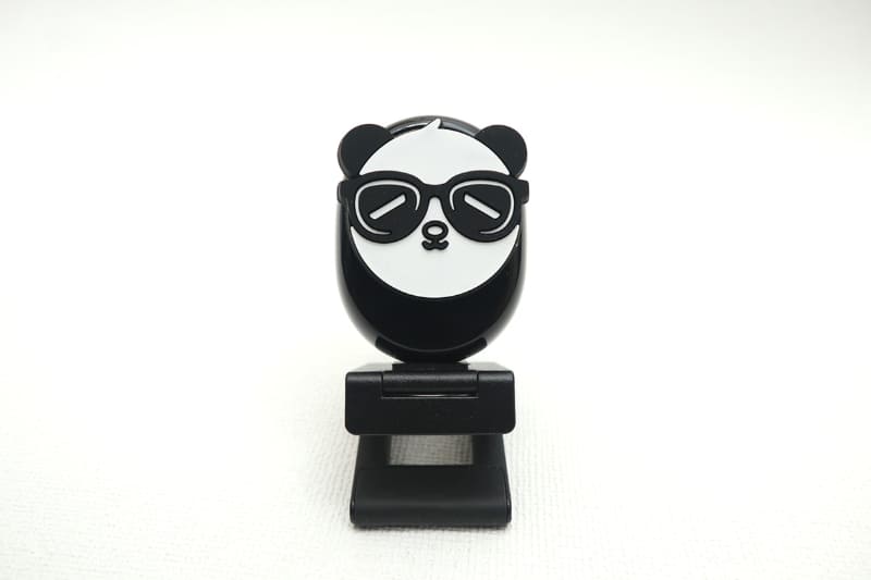 パンダ柄のレンズカバー