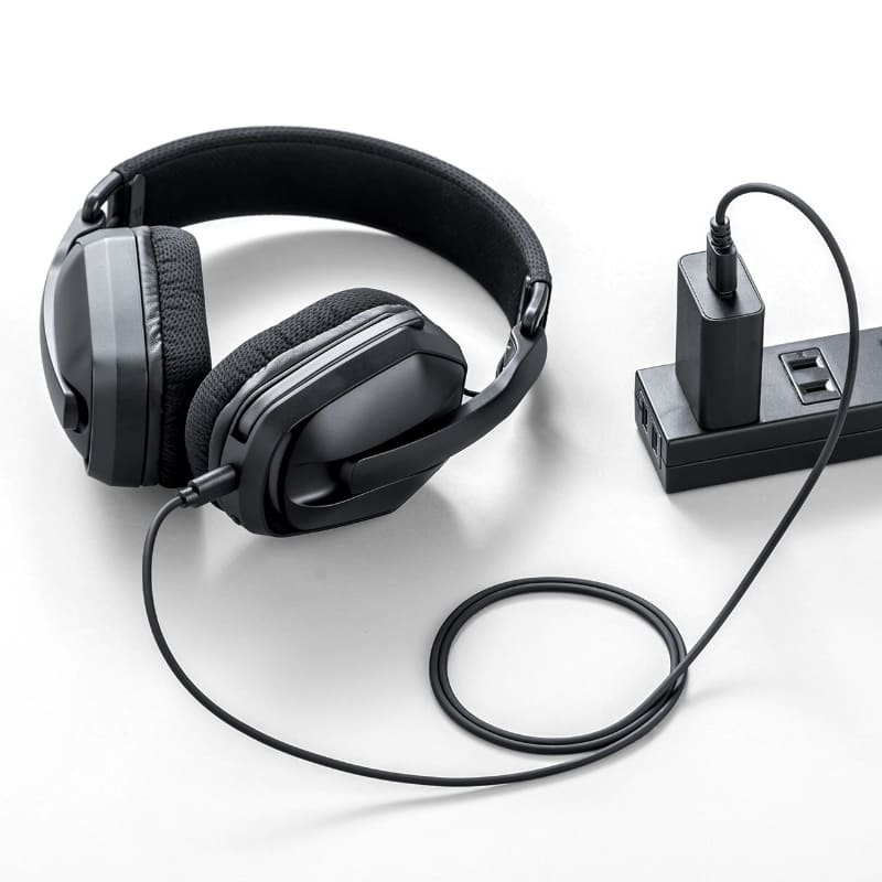 充電はUSB Type-Cポート経由