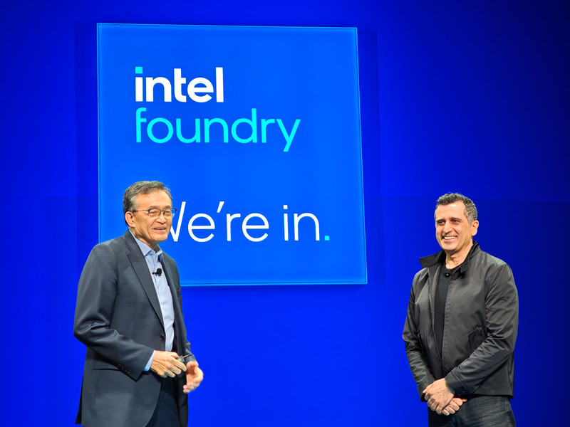 タン氏とSynopsys 社長 兼 CEO サッシン・ガジー氏