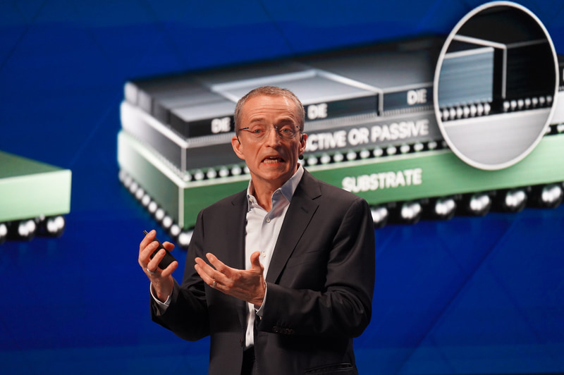 昨年の12月にIntelのCEOを辞任したパット・ゲルシンガー氏(昨年のIntel Foundryのイベントで撮影)