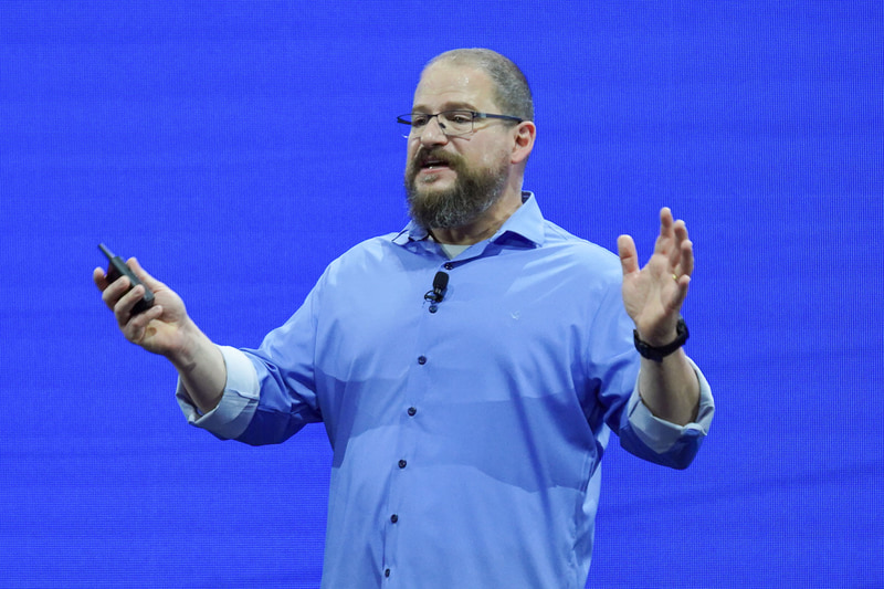 Qualcomm CEO クリスチアーノ・アーモン氏