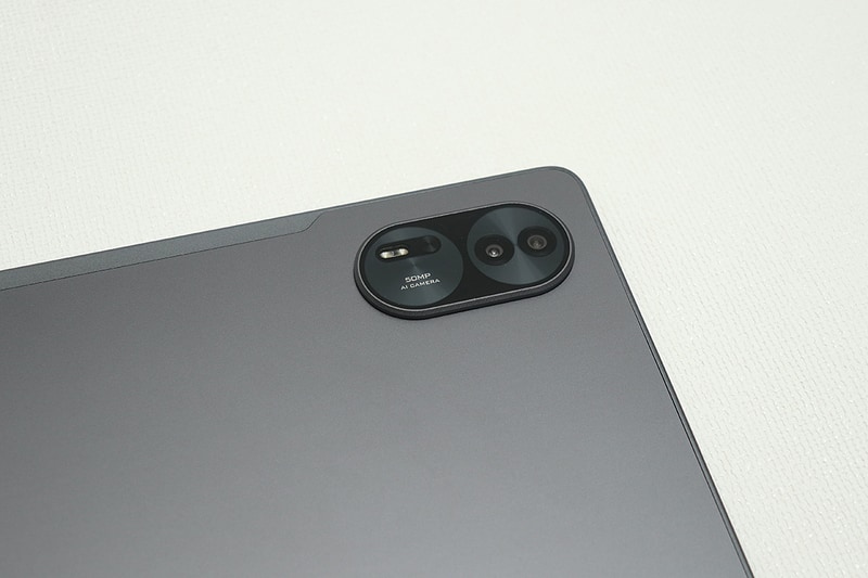 カメラは5,000万画素とされている